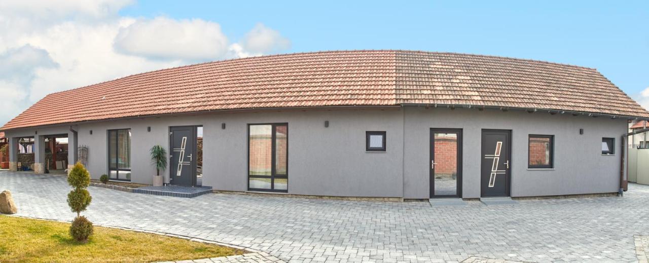 Apartament Travel La Casa Piano House,Cu Parcare Alba Iulia Bagian luar foto