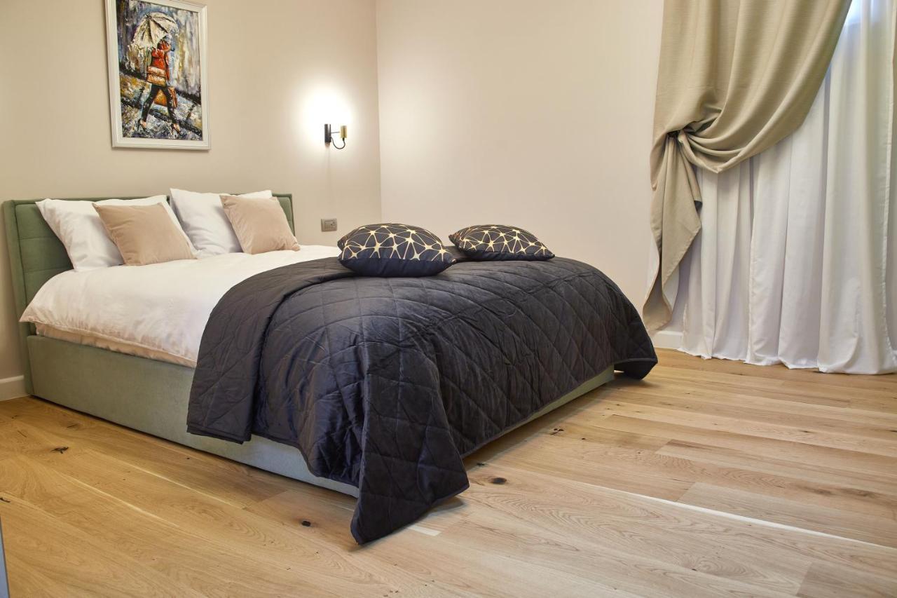 Apartament Travel La Casa Piano House,Cu Parcare Alba Iulia Bagian luar foto